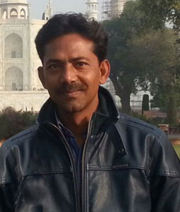 Anjum Khan, Agra Tour Guide