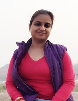 Ms. Neha Agarwal, Agra Tour Guide
